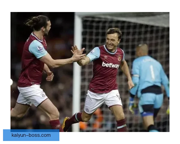 埃斯表现稳健，逐渐适应比赛节奏，球队状态上升趋势明显